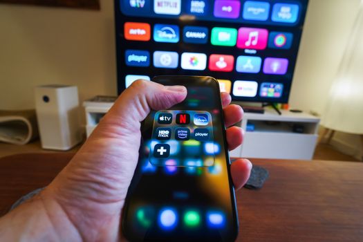 Overzicht van de beste Netflix-series van 2026 per genre voor kijkers in Hardenberg